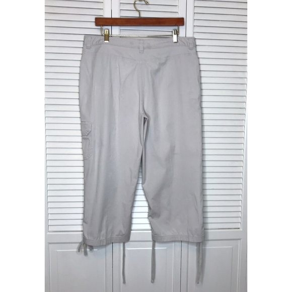 Kim Rogers Size 16 Stretch Cargo Capri Pants Drawstring Hemline Tan Casual Khaki - Picture 3 of 9